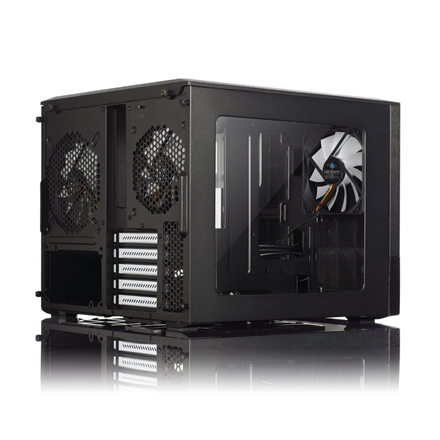 Fractal Design NODE 804 Side window