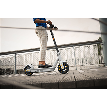 Segway Ninebot KickScooter MAX G30LE II