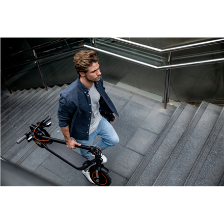 Ninebot Kickscooter F40I Powered by Segway