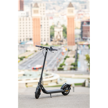 Ninebot Kickscooter F40I Powered by Segway