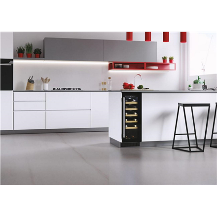 Hoover Wine Cooler HWCB 30/1 Energy efficiency class F Built-in Bottles capacity 20 Black