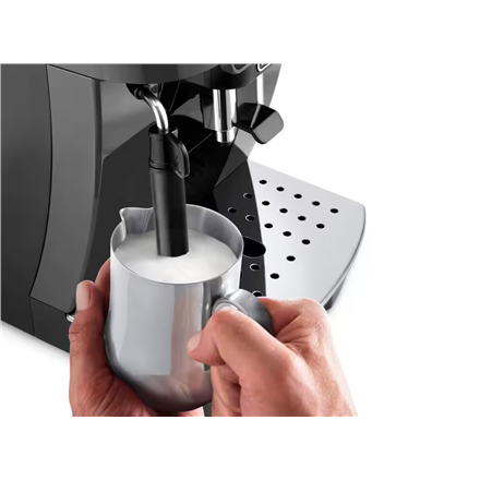 Delonghi | Magnifica Start ECAM220.22GB | Pump pressure 15 bar | Built-in milk frother | Automatic |