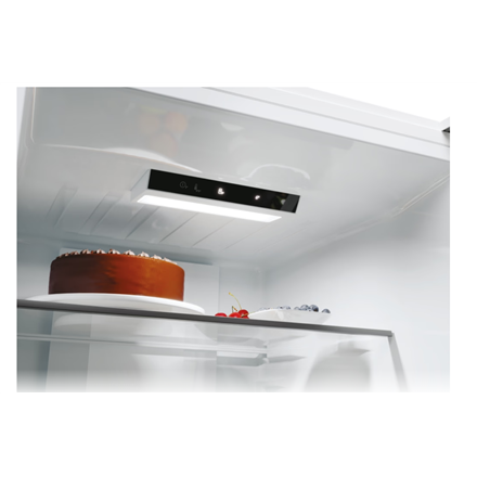 Candy Refrigerator | ECN2CQTEW186 | Energy efficiency class E | Free standing | Combi | Height 185 c