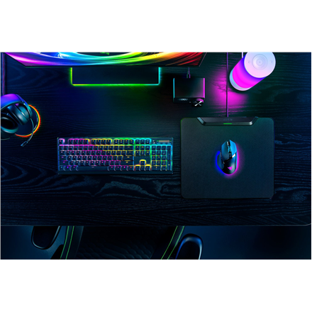 Razer | Wireless Charging Gaming Mouse Mat and Puck