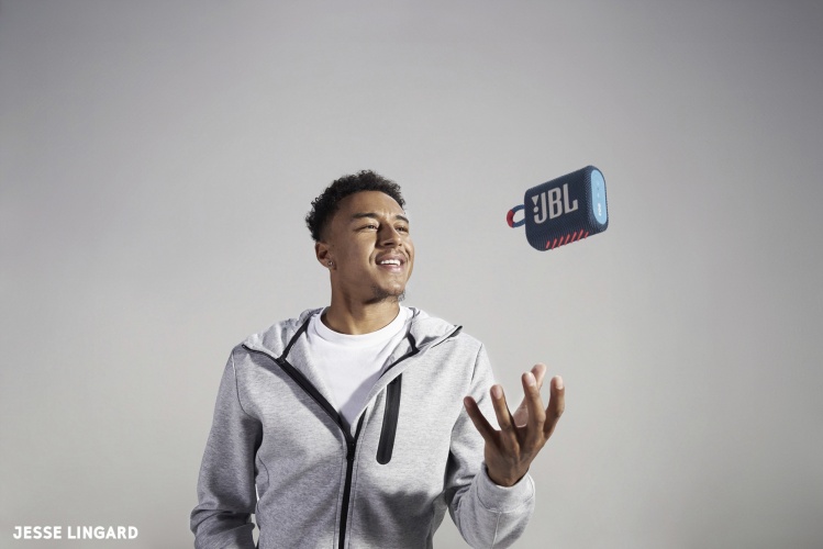 JBL Go 3 Portable Speaker, Wireless, Bluetooth, Squad (Camouflage)