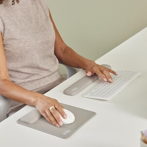 KEYBOARD ACC WRIST RESTS/COMP. SAND 100142574 FELLOWES – 3