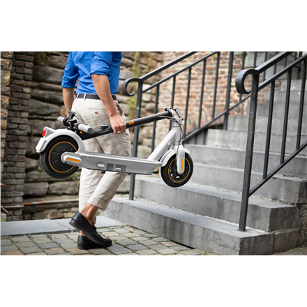 Segway Ninebot KickScooter MAX G30LE II